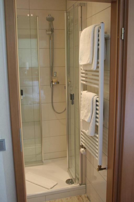 Hotel-Restaurant Fasanerie Marburg Room photo